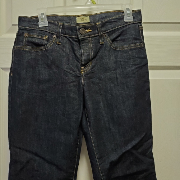Gap Dark Rinse Jeans EUC!! Size 4 - Picture 3 of 8